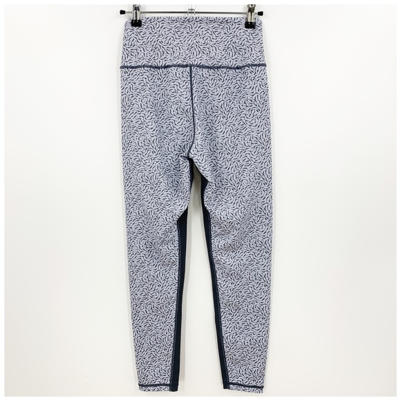 All Fenix Powder Blue Cheetah 7/8 Leggings Sz M - Picture 2 of 13